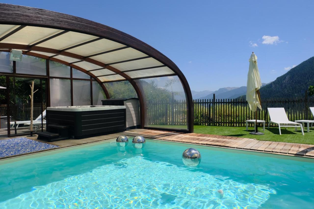 Hotel Le Chalet D'Auron Restaurant Et Spa Exterior foto