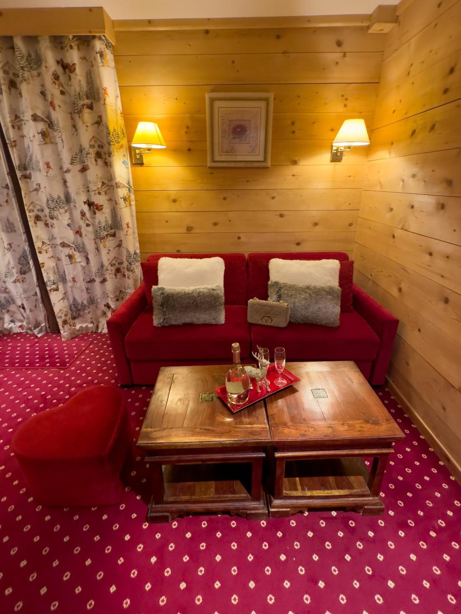 Hotel Le Chalet D'Auron Restaurant Et Spa Exterior foto